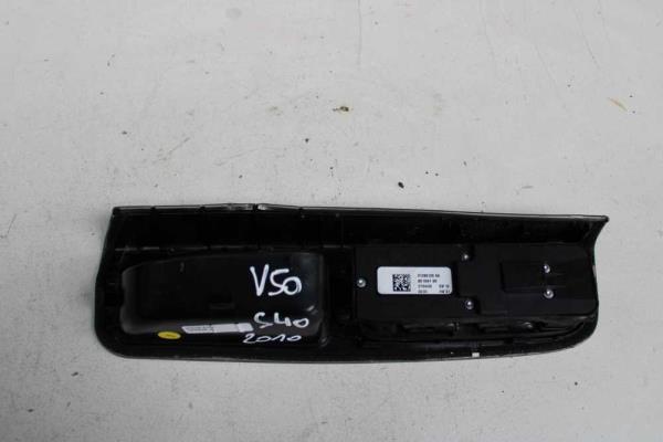 BOUTON LEVE VITRE VOLVO V50 / S40 2010 - Vue 2